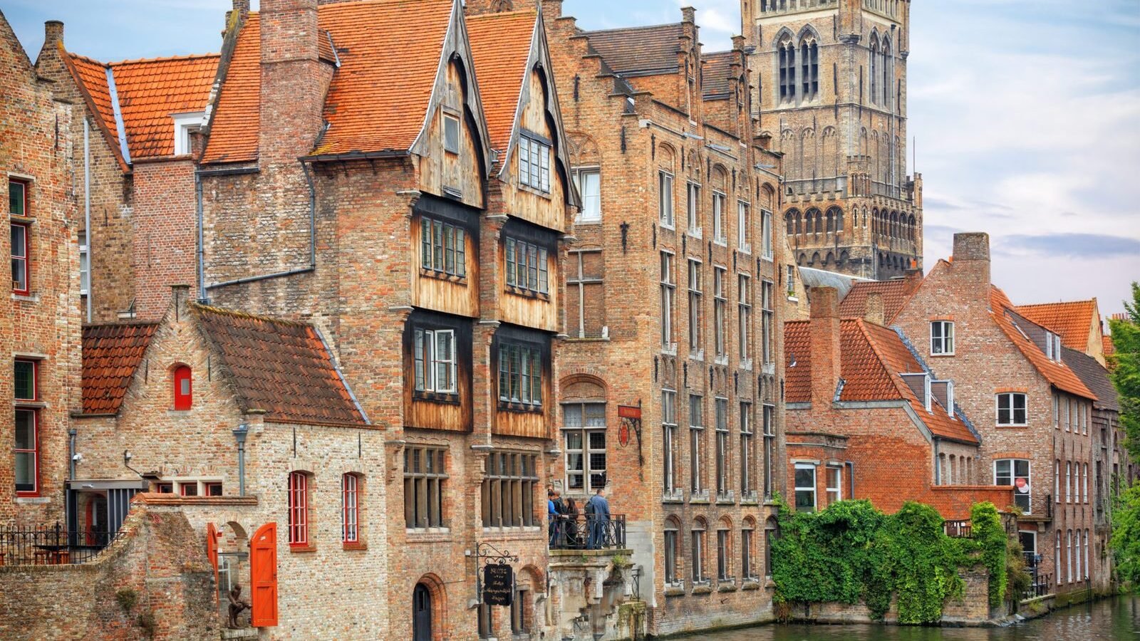 Capture Bruges Like a Pro: 6 Must-Shoot Photo Spots (and How to Nail Them)