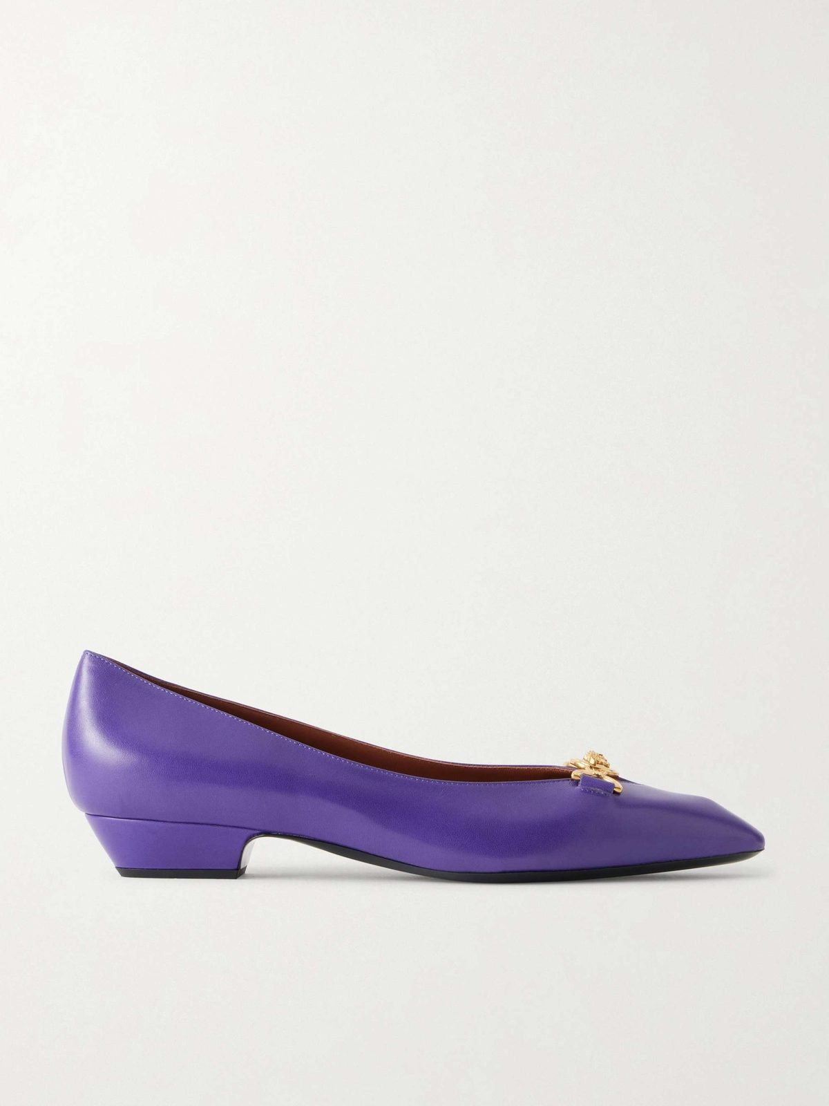 7 Ways to Wear Royal Purple: Your Ultimate Guide to the It-Color of 2026
