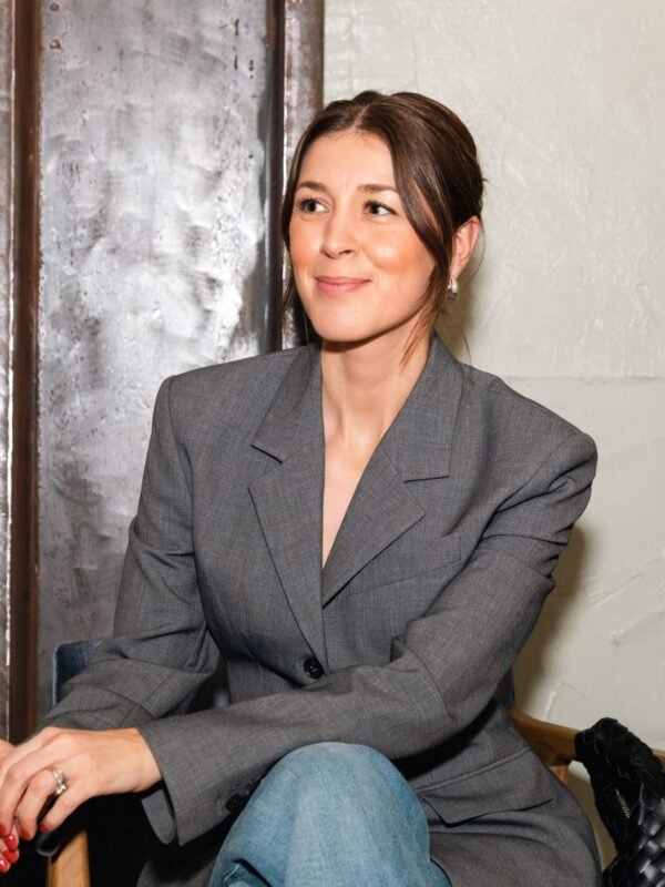 20 Celebrity Stylists Who Changed Fashion: A Practical Guide to Their Signature Looks